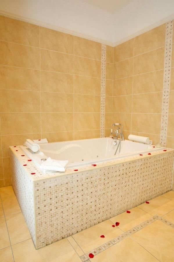 Отель Annebrook House Hotel Маллингар